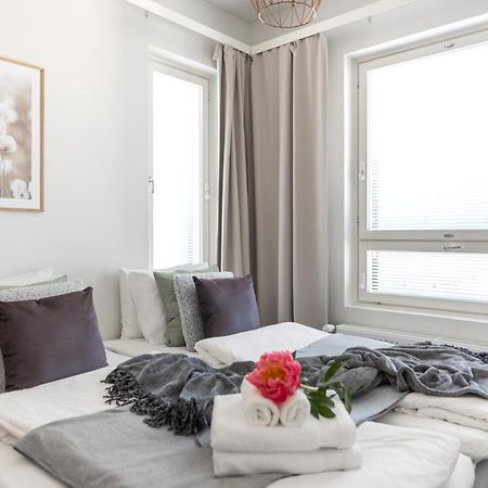 Arctic Penthouse City Suite Рованиеми Экстерьер фото